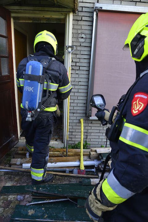 2017/148/20170725-06u39 GB 005 Brand woning Osdorperweg.jpg